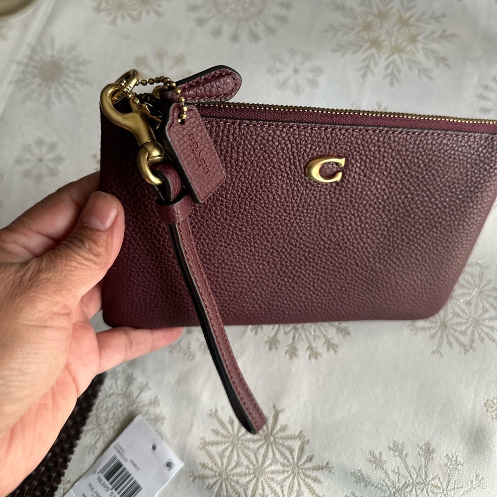 Coach Essential  Wristlet Wallet - Picture 8 of 10